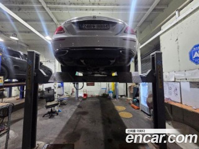 Mercedes-Benz E-Class W213 E300 4MATIC Avnatgarde - фото 2
