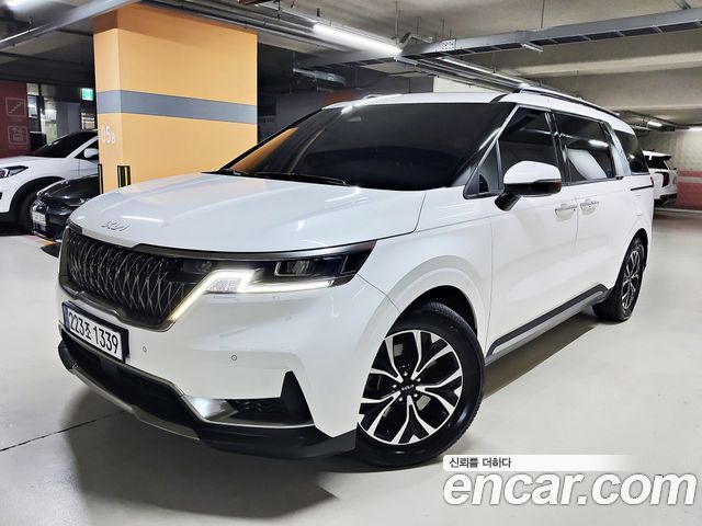 Kia Carnival 4-го поколения 9-Seater Noblesse - фото 1