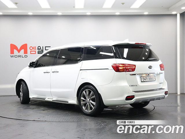 Kia Carnival Новый 7-Seater Limousine VIP - фото 3