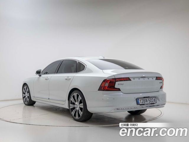Volvo S90 B6 AWD Ultimate Bright - фото 3