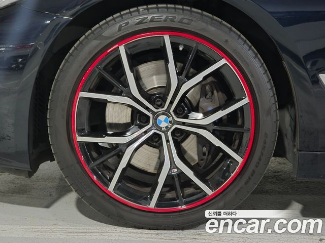 BMW 5-Series G30 530i M Sport Package - фото 4