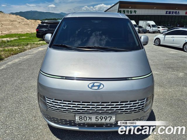 Hyundai Staria Cargo 3-Seater Modern - фото 1