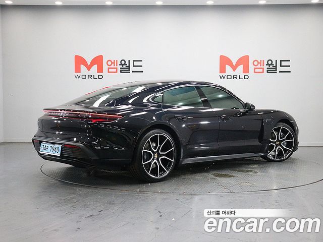 Porsche Taycan Base - фото 2