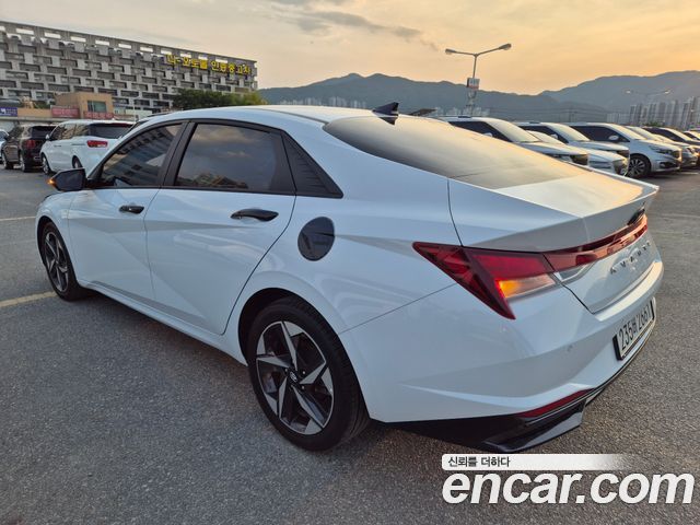 Hyundai Avante CN7, гибрид Modern - фото 3