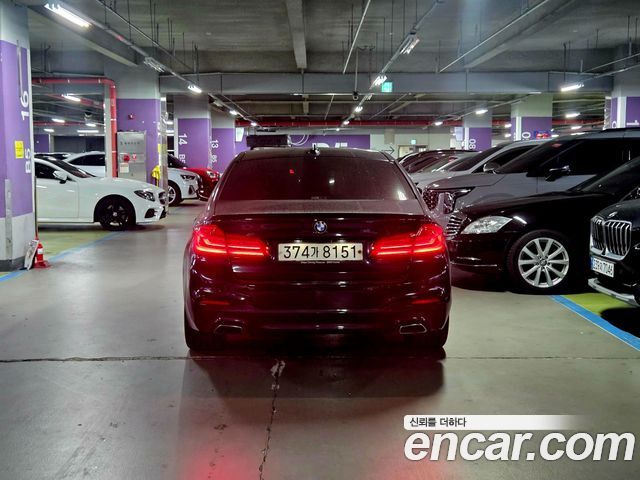 BMW 5-Series G30 530i M Sport Package Plus - фото 1