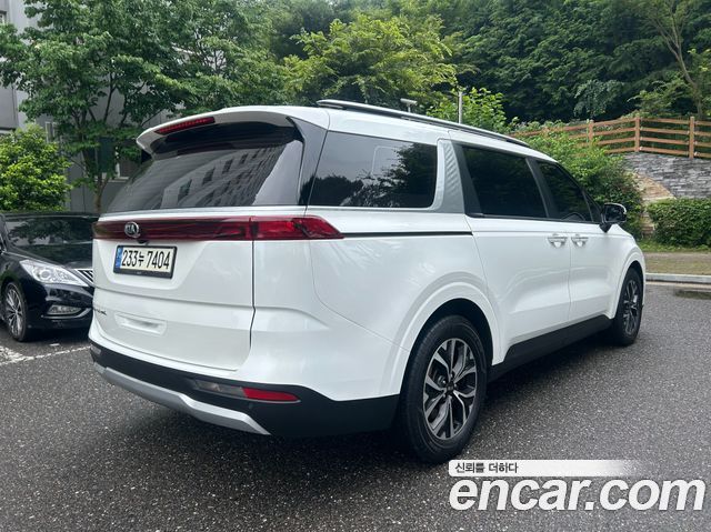 Kia Carnival 4-го поколения 9-Seater Prestige - фото 4