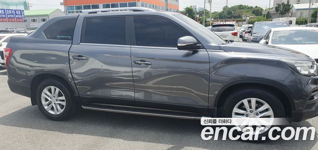 SsangYong Rexton Sports Diesel 2.2 4WD Prestige - фото 3