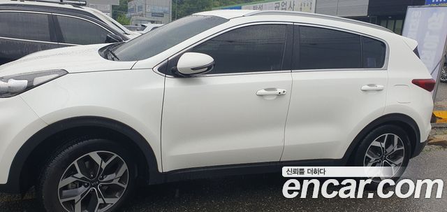 Kia Sportage Diesel 2.0 2WD Prestige - фото 2