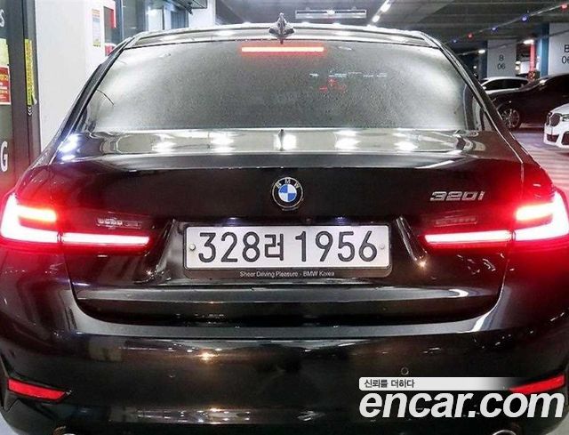 BMW 3-Series G20 320i - фото 3