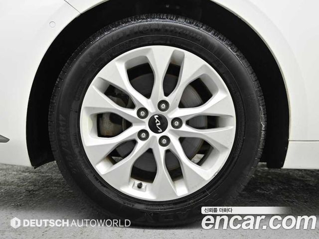 Kia K8 2.5 Gasoline 2WD Noblesse - фото 4