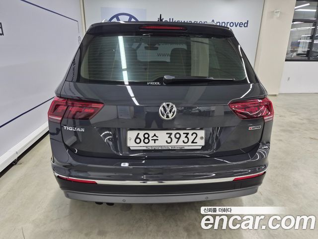 Volkswagen Tiguan 2-го поколения 2.0 TDI 4Motion Prestige - фото 3