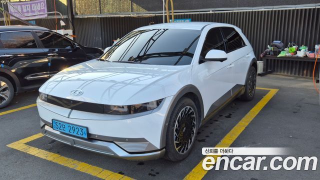 Hyundai Ioniq5 Long Range AWD Prestige - фото 0