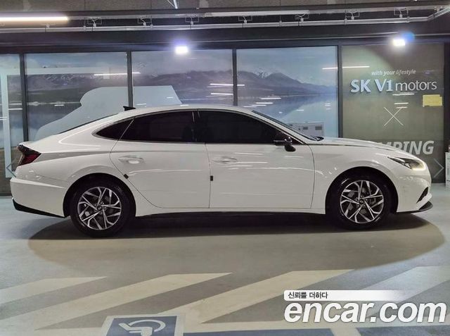Hyundai Sonata DN8 2.0 Modern - фото 2