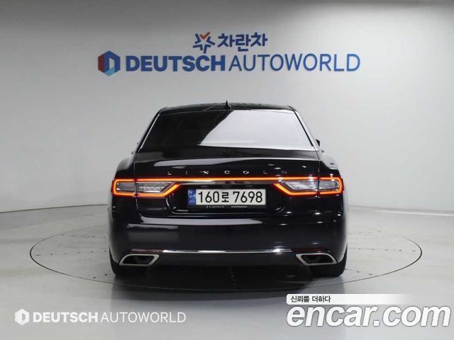 Lincoln Continental 10-го поколения 3.0 AWD - фото 3