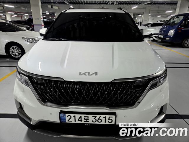 Kia Carnival 4-го поколения 9-Seater Noblesse - фото 0