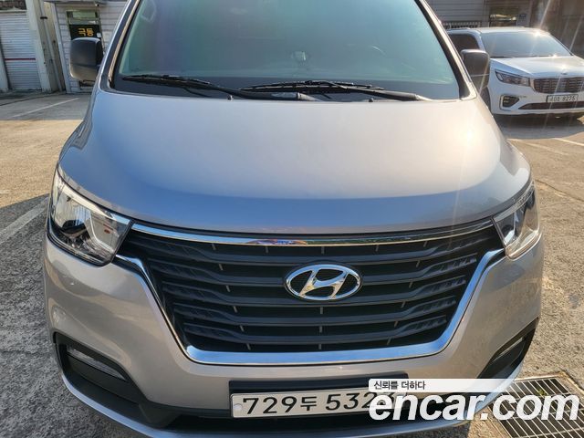 Hyundai Starex Новый Wagon 12-Seater Smart - фото 1