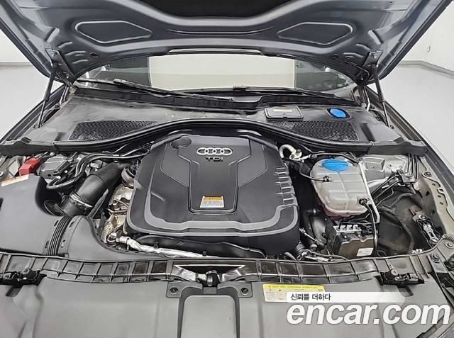 Audi A6 35 TDI Premium C7 - фото 4