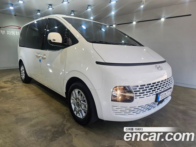 Hyundai Staria HEV 1.6 Tourer 11-Seater Modern - фото 2