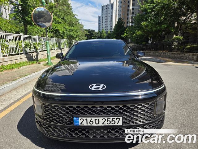 Hyundai Grandeur GN7 2,5 Gasoline 2WD Calligraphy - фото 0