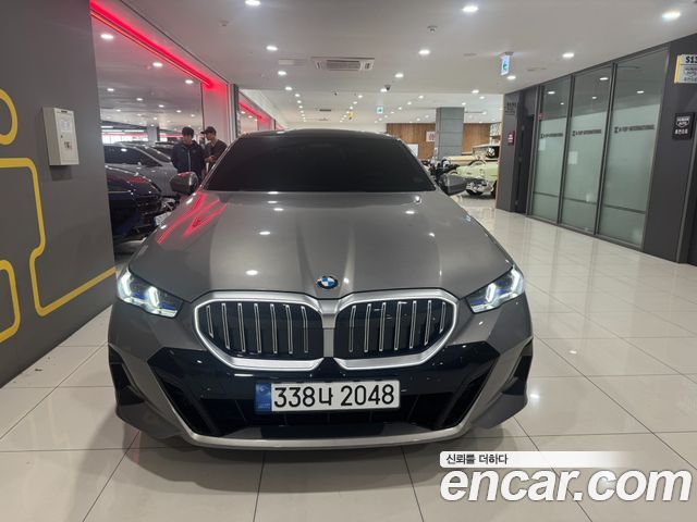BMW 5-Series G60 520i M Sport - фото 2