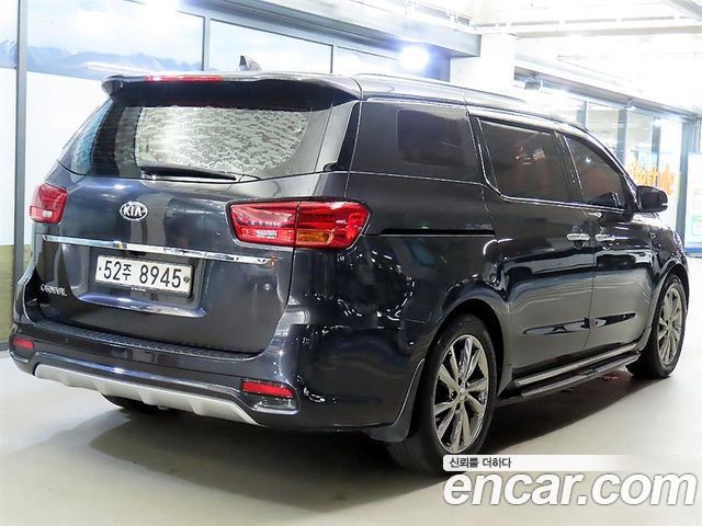 Kia Carnival Новый 9-Seater Luxury - фото 3