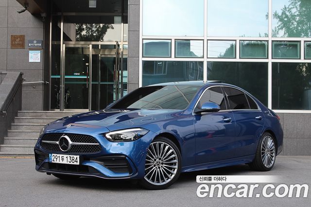 Mercedes-Benz C-Class W206 C300 AMG Line - фото 0