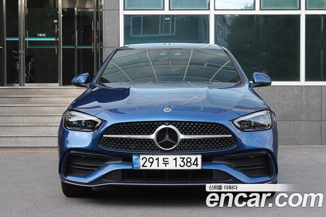 Mercedes-Benz C-Class W206 C300 AMG Line - фото 1