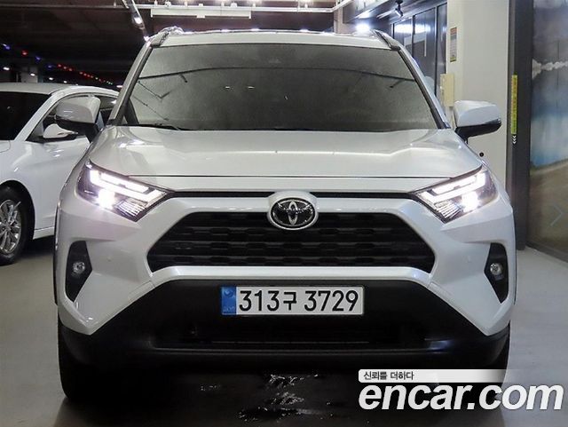 Toyota RAV4 5-го поколения 2.5 2WD Hybrid XLE - фото 1
