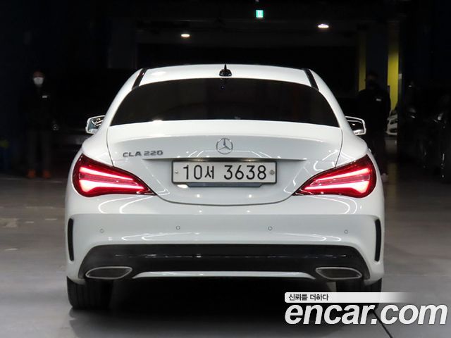 Mercedes-Benz CLA-Class C117 CLA220 AMG Line - фото 3