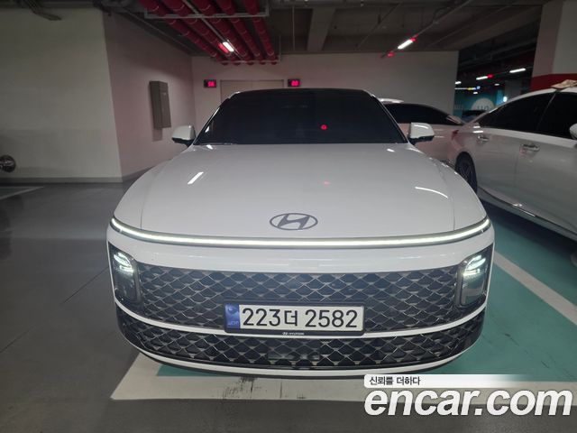 Hyundai Grandeur GN7, гибрид Calligraphy - фото 2