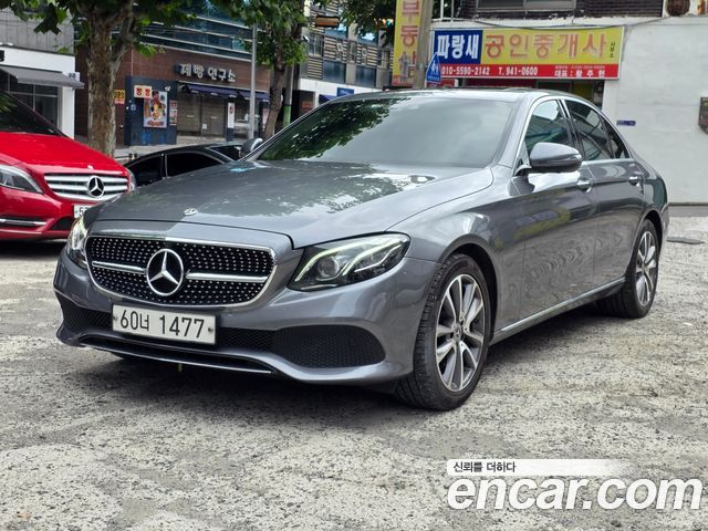 Mercedes-Benz E-Class W213 E300 4MATIC Avnatgarde - фото 2