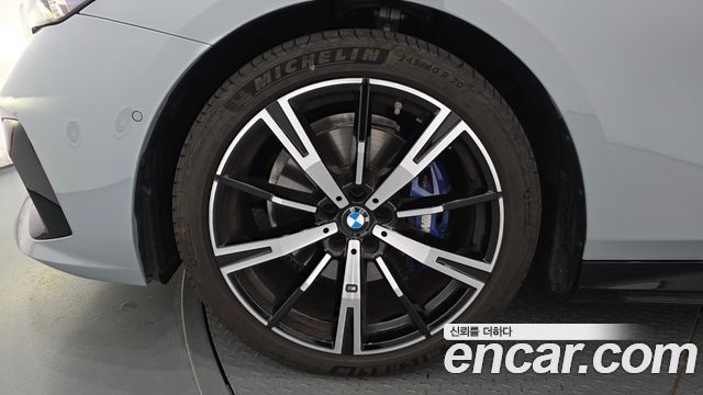 BMW 5-Series G60 530i xDrive M Sport - фото 4