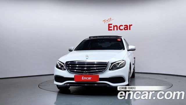 Mercedes-Benz E-Class W213 E400 4MATIC Exclusive - фото 2