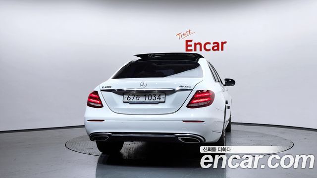 Mercedes-Benz E-Class W213 E400 4MATIC Exclusive - фото 3