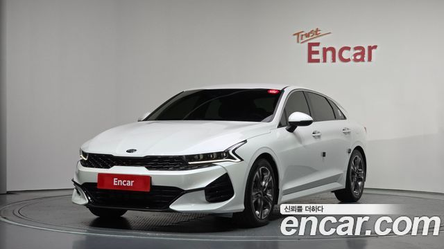 Kia K5 3-го поколения 2.0 Prestige - фото 0