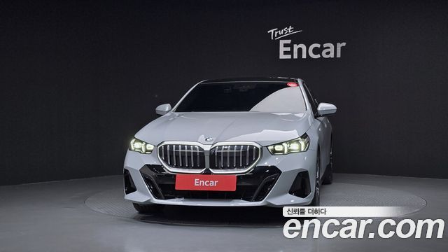 BMW 5-Series G60 520i M Sport - фото 2