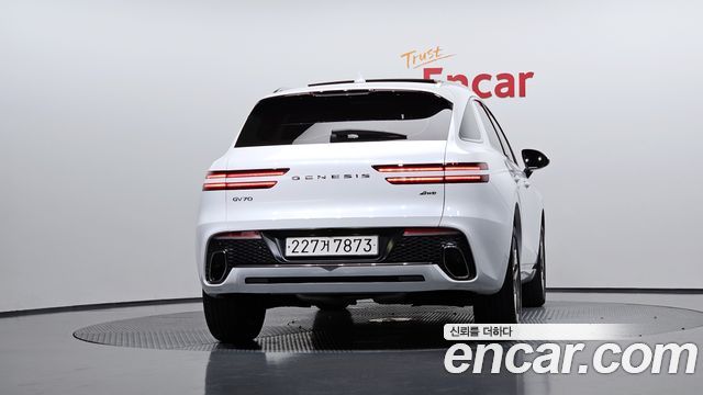 Genesis GV70 3.5T Gasoline AWD - фото 3