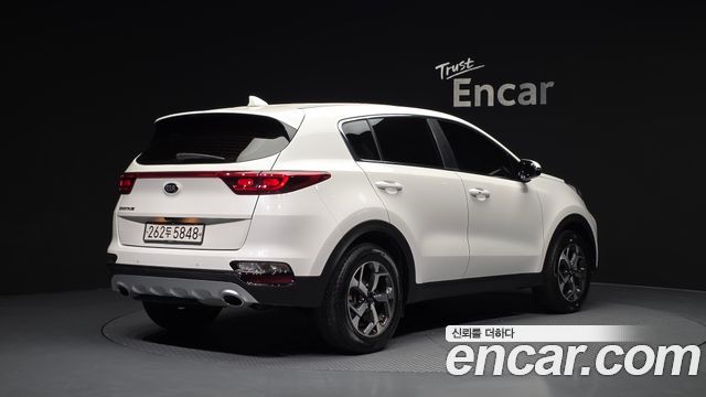 Kia Sportage Diesel 1.6 2WD Trendy - фото 1