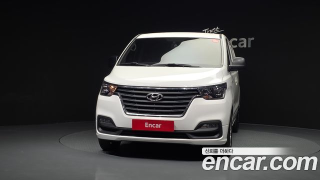 Hyundai Starex Новый Van 3-Seater Smart - фото 2