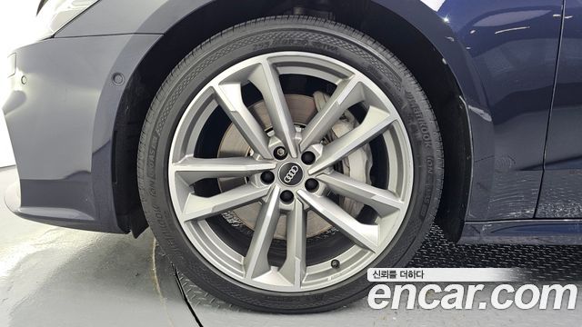 Audi A7 55 TFSI Quattro Premium - фото 4