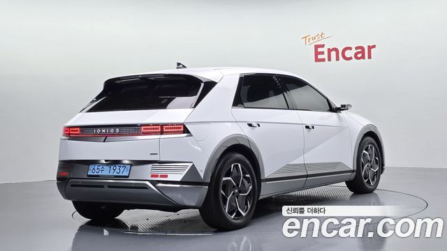 Hyundai Ioniq5 Long Range AWD Prestige - фото 1