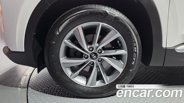 Hyundai Santafe TM Diesel 2.0 2WD Exclusive - фото 4