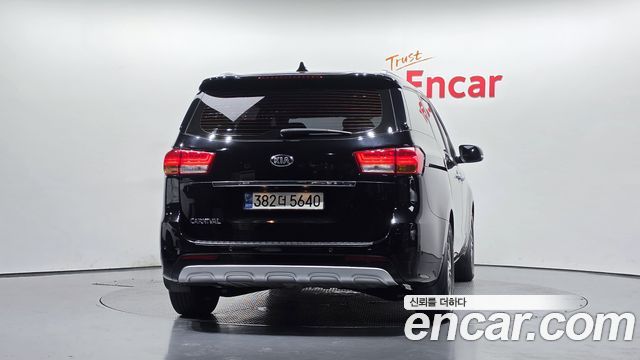Kia Carnival Совершенно новый 9-seater Luxury - фото 3