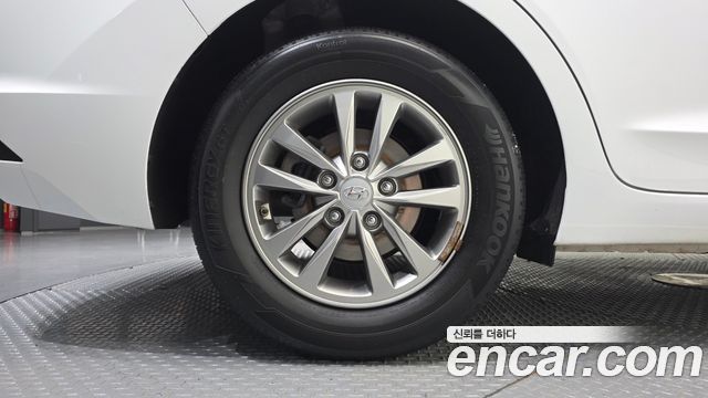 Hyundai Avante Новый AD 1.6 Smart - фото 4