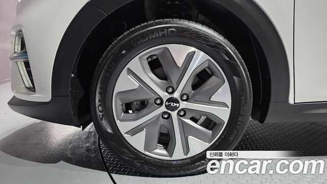 Kia Niro EV Noblesse - фото 4