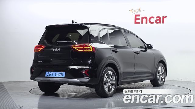 Kia Niro Earth - фото 1