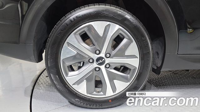 Kia Niro Earth - фото 4