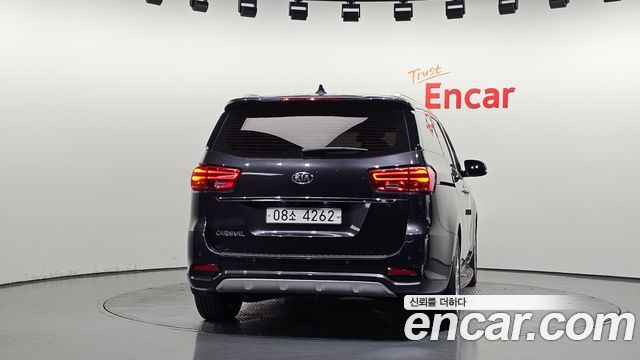 Kia Carnival Новый 9-Seater Noblesse Special - фото 3