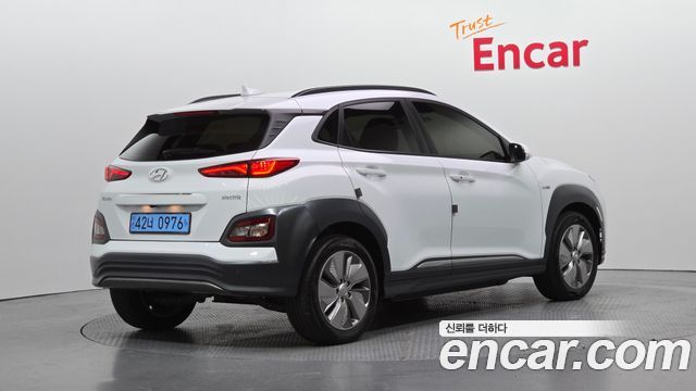 Hyundai Kona Modren - фото 1