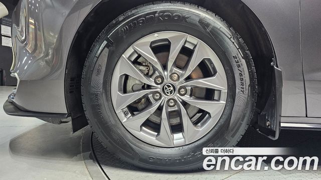 Toyota Sienna 4-го поколения 2.5 Hybrid AWD - фото 4